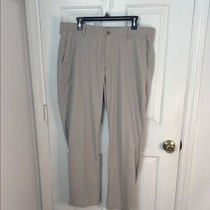 Under Armour Men's Khaki Chinos, Stretch Waist, Front & Back Pockets
